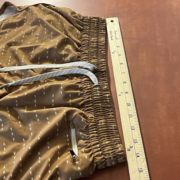 Vuori Clementine Shorts Size Small Brown Arrow Pattern Bikini Brief Mesh Lining - Picture 6 of 9